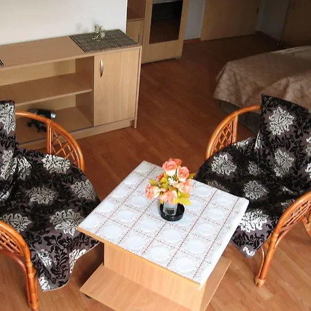 De Lux Kosta Center アパート